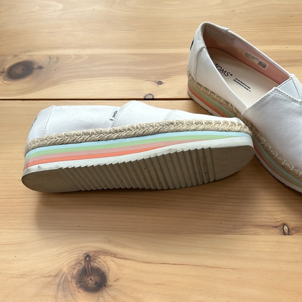 Worn indoors once. As new Toms. Pastel rainbow platform - Picture 2 of 6